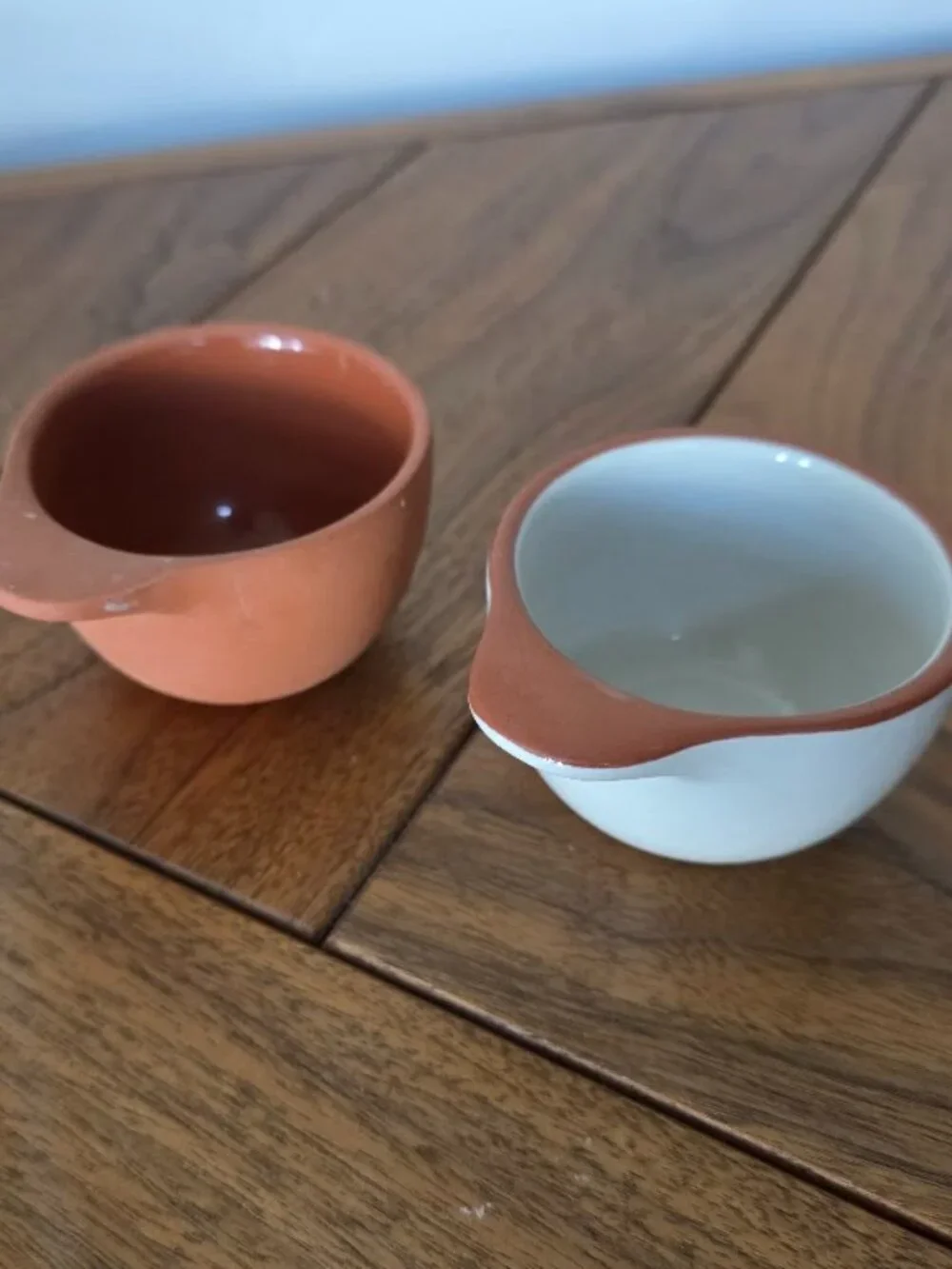 Jamie Olive Pinch Pots
